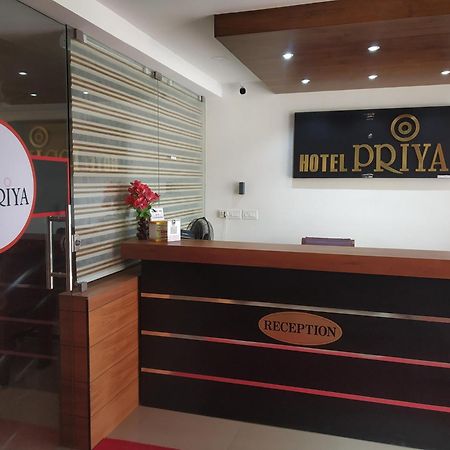 Hotel Priya Chengannur Dış mekan fotoğraf